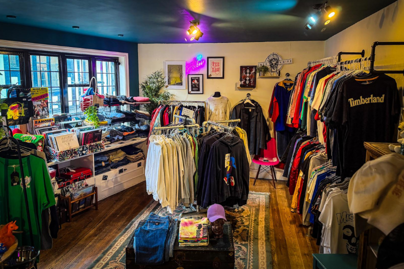 Photo of the inside of Threads for All